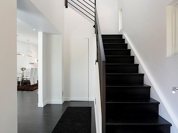 4th image of 1159 Josephine St