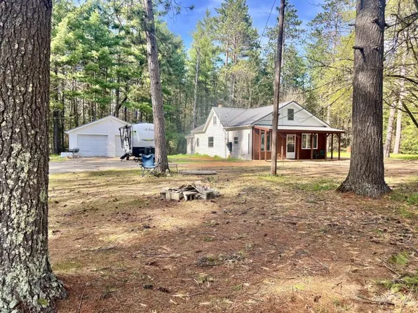 51 E Cherry Creek Rd, Mio, MI 48647