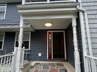 938 Valley Rd, Blue Bell, PA 19422