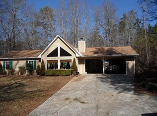 895 Waterview Dr, Lagrange, GA 30240