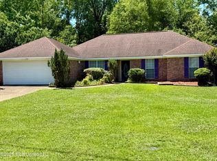 367 Siwell Meadows Dr, Jackson, MS 39272