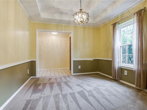 4th image of 3614 Blain Dr