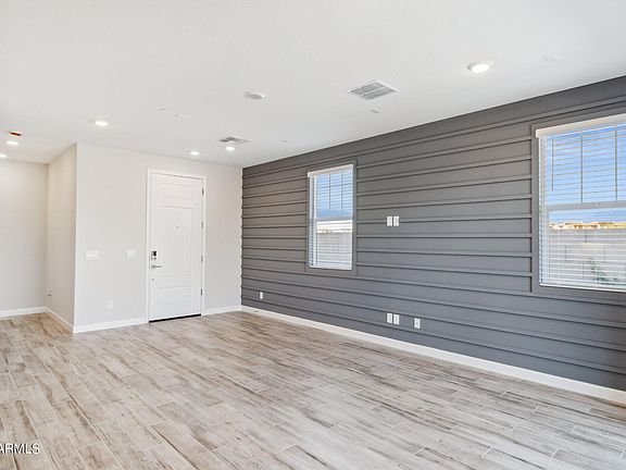 4th image of 5725 E ROSE GARDEN Lane