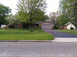 1403 Orlando Dr, Fort Wayne, IN 46825