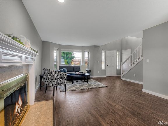 4th image of 13411 118th Avenue Ct E
