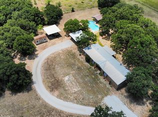 406 Private Road 3706, Bridgeport, TX 76426