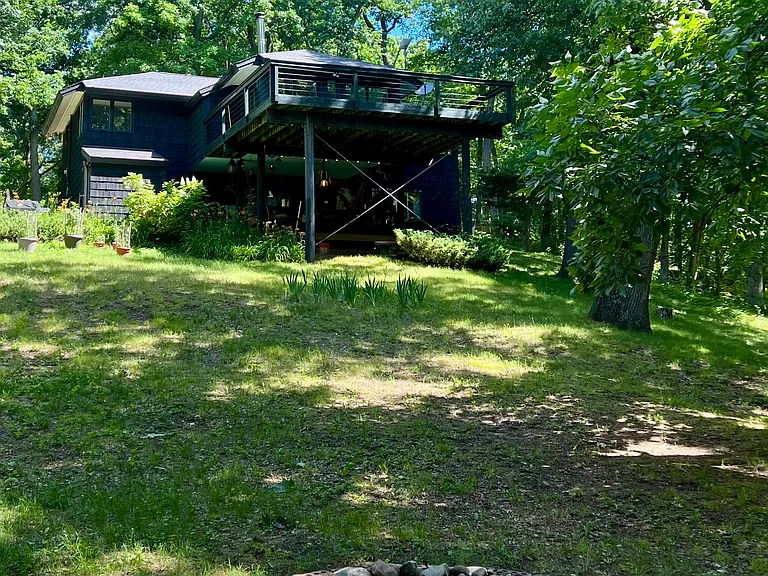 5900 Sylvan Rd — Photo 27