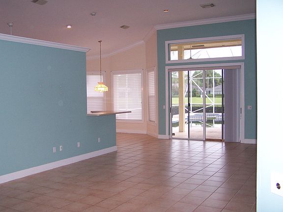 4th image of 7233 SE Mystic Way
