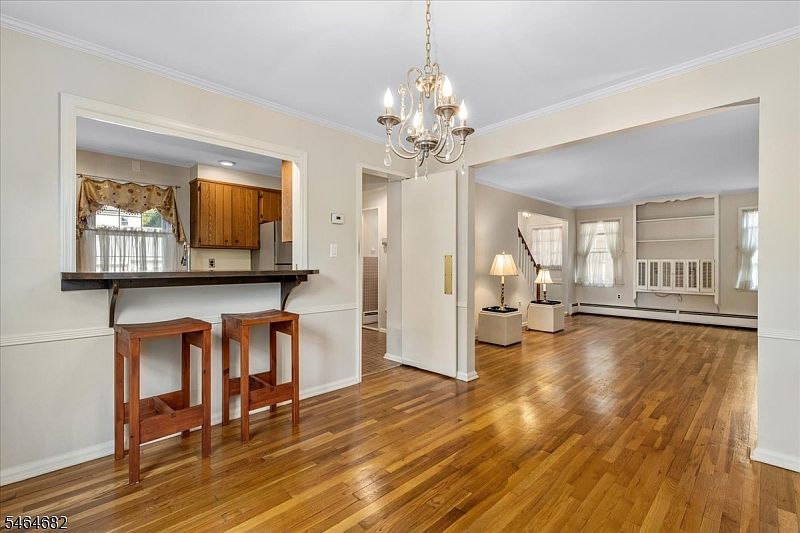 1st image of 585 Trinity Pl #N