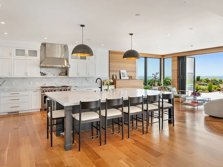 511 Ocean Ave — Photo 12