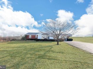 45 Old Westminster Rd, Hanover, PA 17331