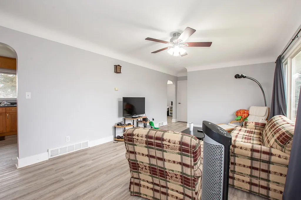 Building Photo - 129 Jacobson Ave #1