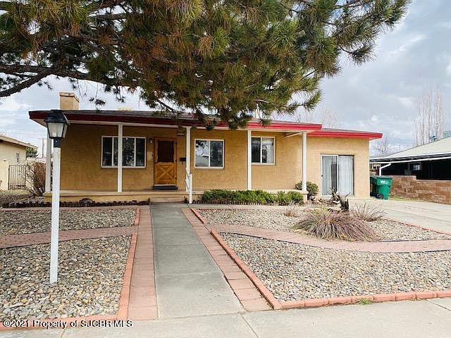 1st image of 1132 N Laguna Ave