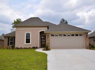 122 Godchaux Dr, Ruston, LA 71270