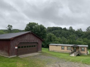1088 Mill Rd, South Royalton, VT 05068