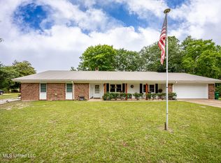 117 Muirfield Ct, Ocean Springs, MS 39564