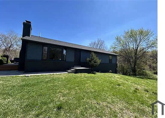 4 bed, 2000 sqft, $3,600 — Photo 1