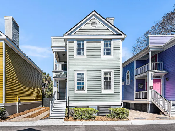 108 Smith St APT D, Charleston, SC 29403