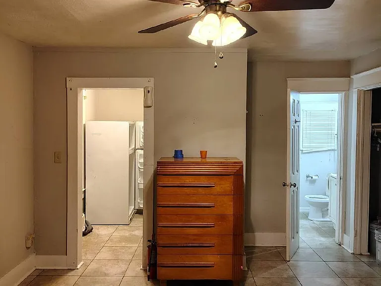 610 S Ridgewood Ave #1 — Photo 4