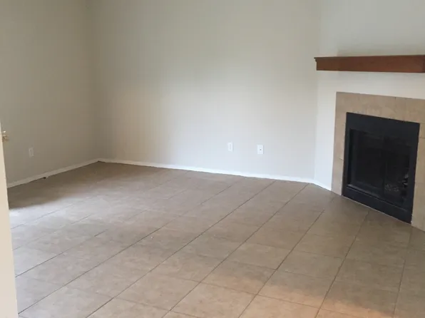 10616 Mellow Meadows Dr #13C, Austin, TX 78750
