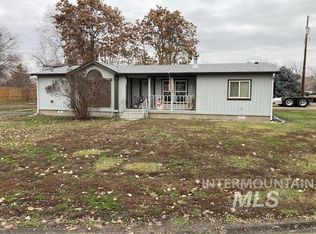 1312 E Commercial St, Weiser, ID 83672