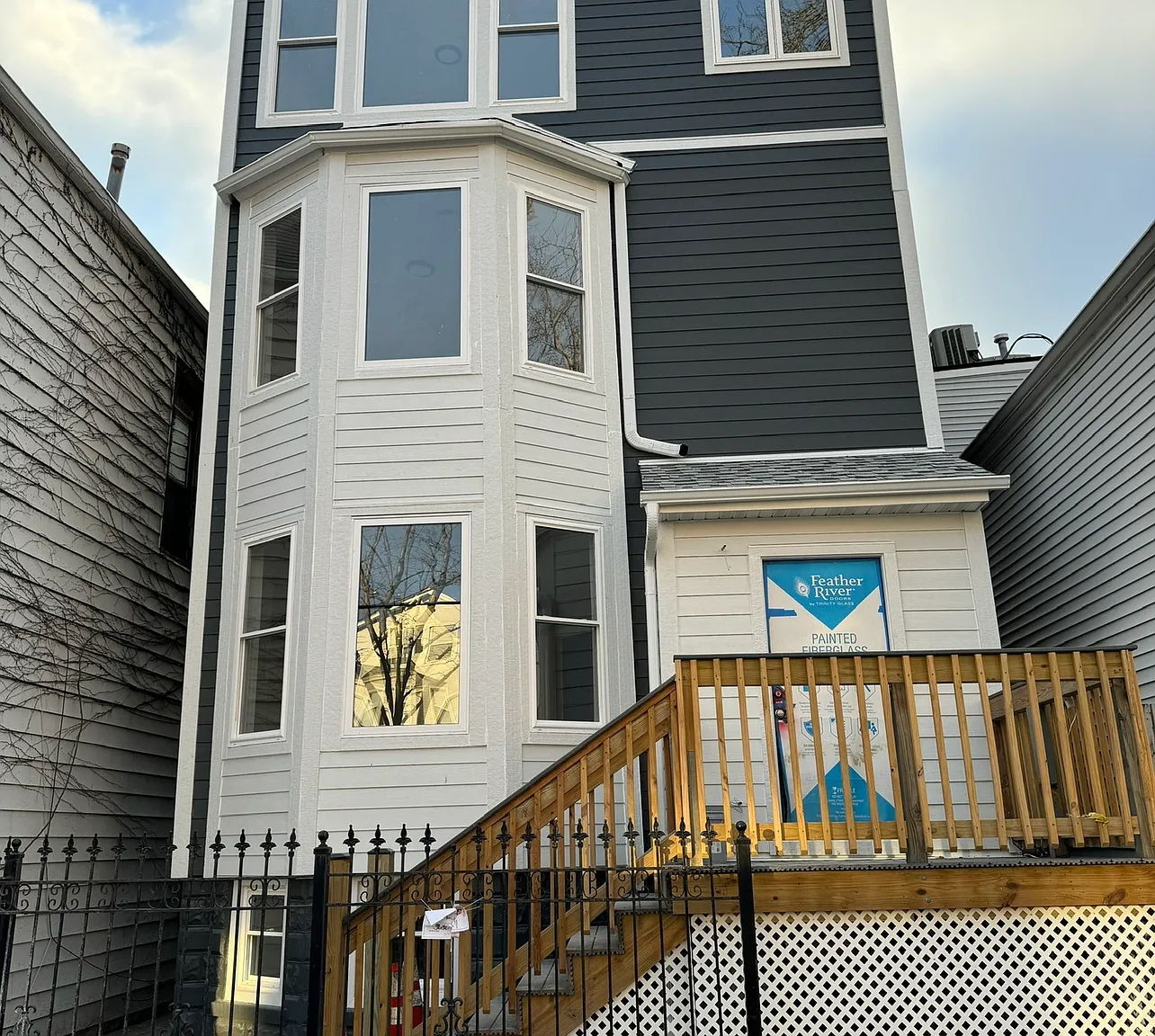 3 bed, 1500 sqft, $3,250 — Photo 1