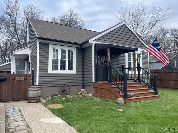 8634 Frontier Ave, Niagara Falls, NY 14304