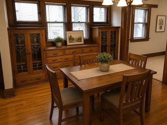 4th image of 2657 N 70th St