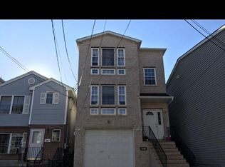 473 S 18th St FLOOR 2, Newark, NJ 07103