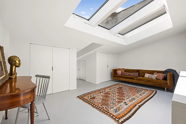 Rented by Douglas Elliman | media 17