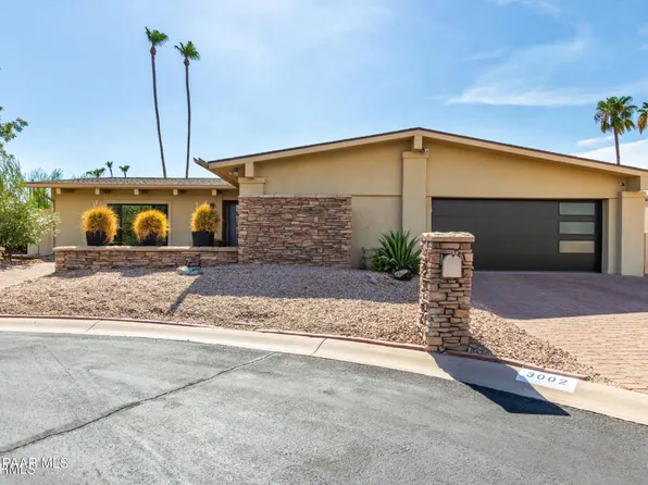 3002 E Golden Vista Ln, Phoenix, AZ 85028