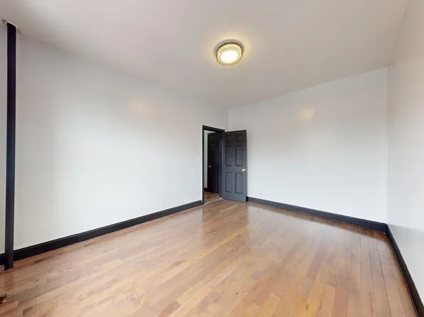 2913 Foster Avenue image 7 of 8