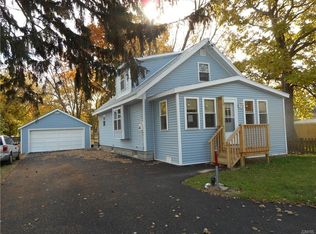 129 Elbow Rd, North Syracuse, NY 13212