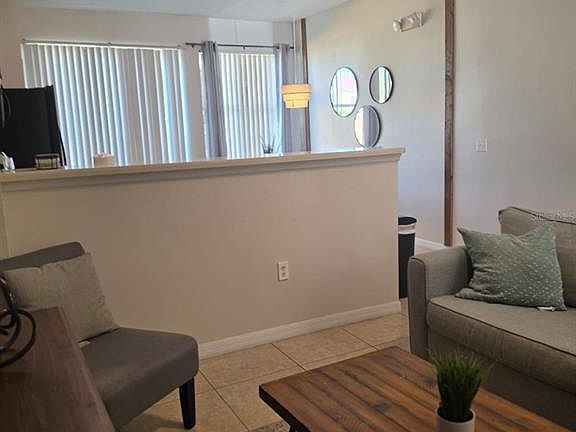 5th image of 5520 PARADISE CAY CIRCLE
