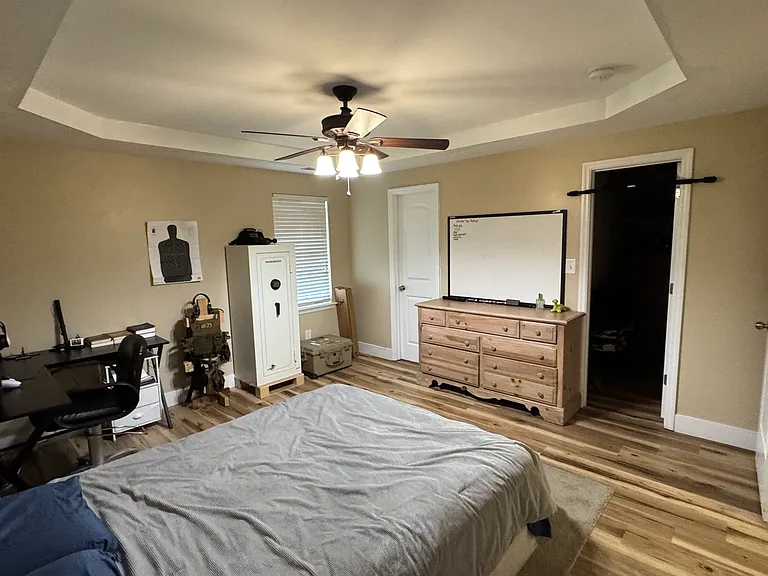 257 Rowland Dr — Photo 8