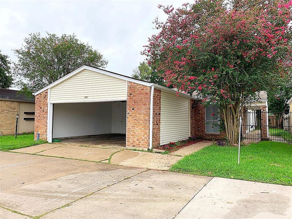 1st image of 12410 Newbrook Dr