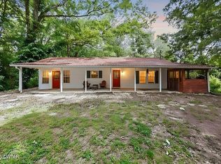 2950 Law Rd, Lexington, TN 38351