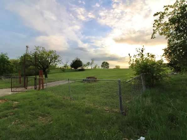 315 Army Ave, Dallas, TX 75211