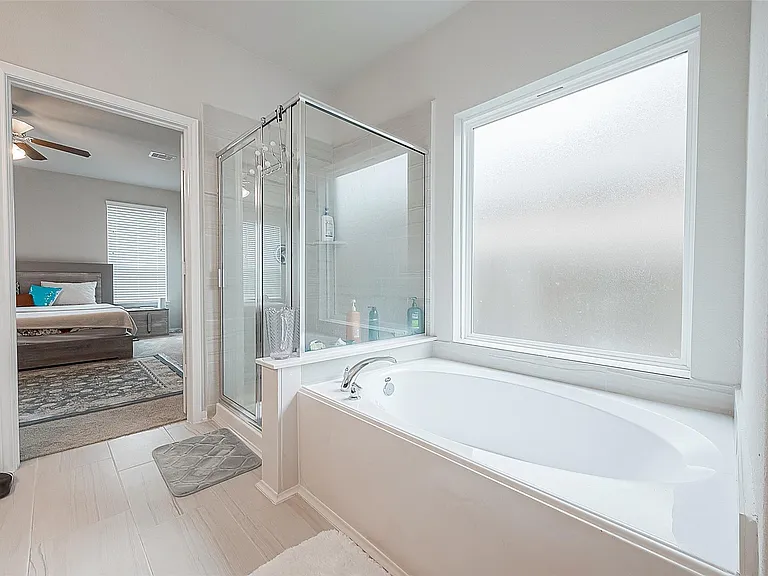 20607 Enrique Dr — Photo 37
