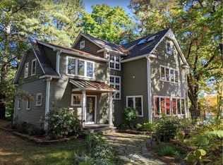 68 Hudson Rd, Bolton, MA 01740