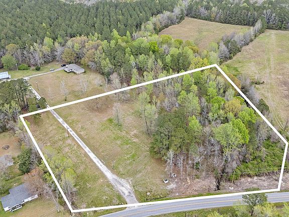 3rd image of 1376 Pony Farm Road
