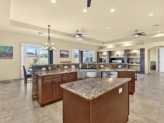 4th image of 112 W CIRCLE MOUNTAIN Road