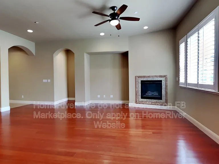 674 Lefevre Dr — Photo 4