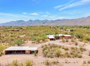 3300 N Drake Pl, Tucson, AZ 85749