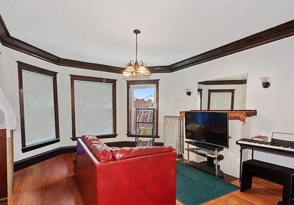 5th image of 5443 N Ashland Ave