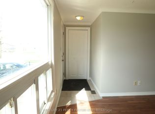 24 Flower St, Saint Catharines, ON L2S 1G4