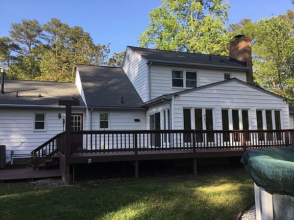 4th image of 805 York Warwick Dr