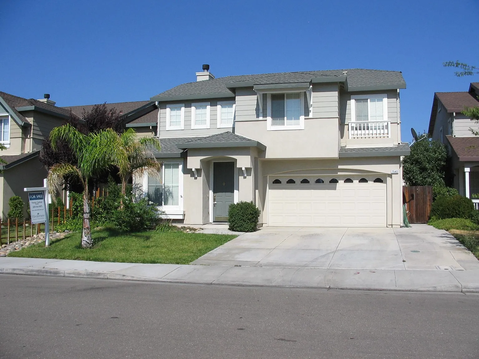 2540 Almanor Dr photo 1