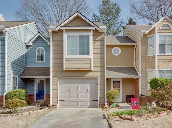 3225 Long Iron Dr, Lawrenceville, GA 30044
