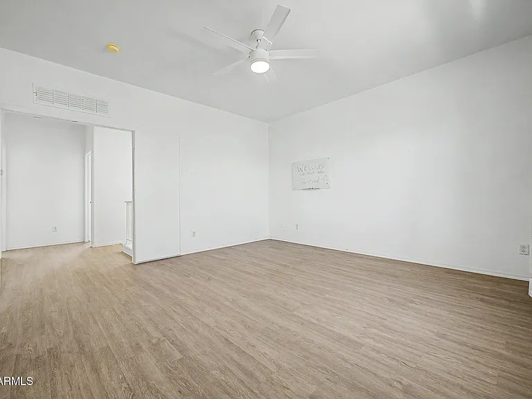 1886 E Don Carlos Ave #173 — Photo 15